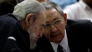 Raul Castro et Fidel Castro
